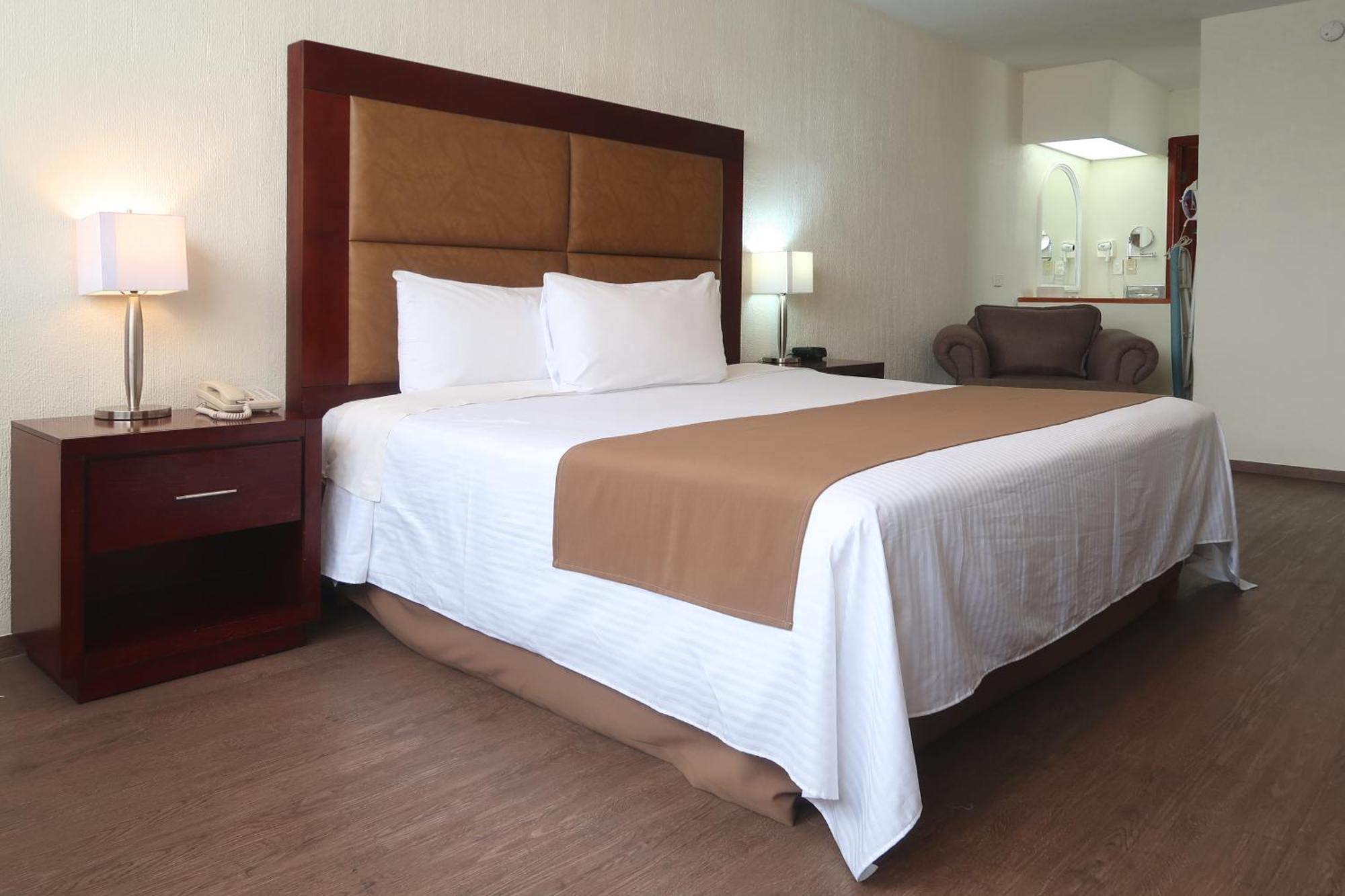 Gamma Durango Plaza Vizcaya Hotel Екстериор снимка