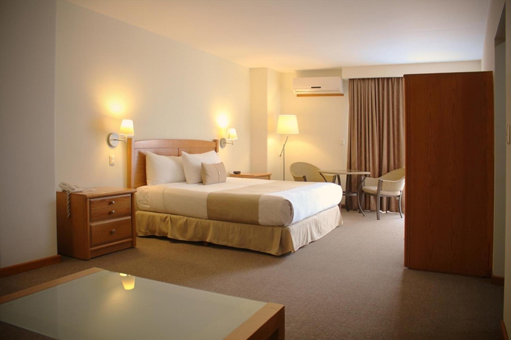 Gamma Durango Plaza Vizcaya Hotel Екстериор снимка