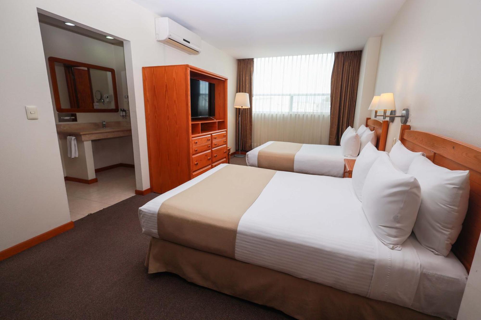 Gamma Durango Plaza Vizcaya Hotel Екстериор снимка