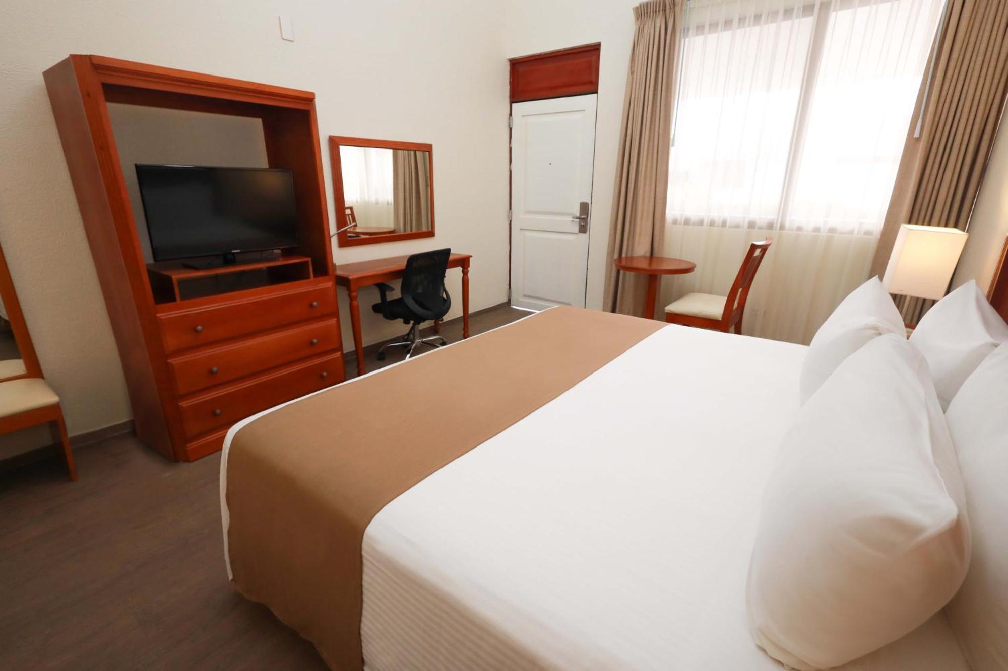 Gamma Durango Plaza Vizcaya Hotel Екстериор снимка